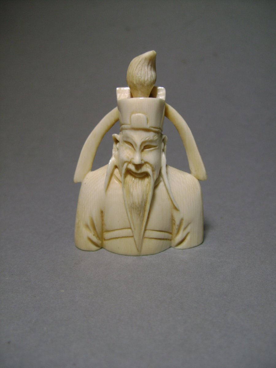 Ivory Snuff Bottle