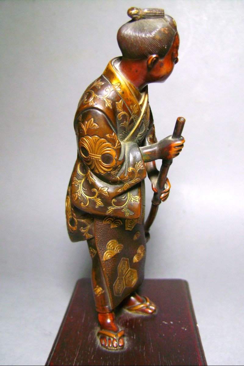 Bronze Okimono. The Sweeper. Signed Miyao. Japan Early Meiji Period (1868-1912)-photo-3