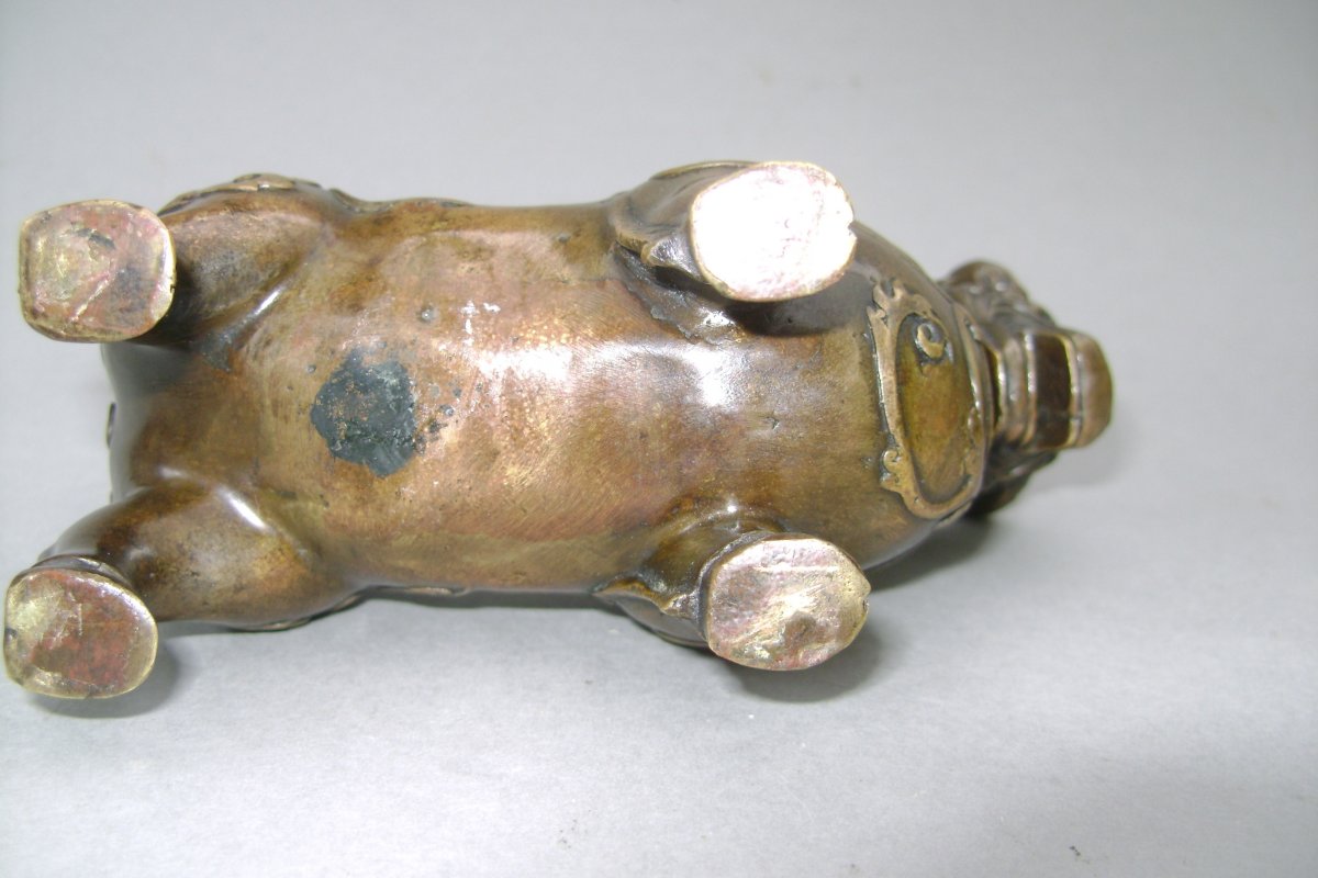 Okimono en bronze. Taureau stylisé.  Chine XIXème-photo-2