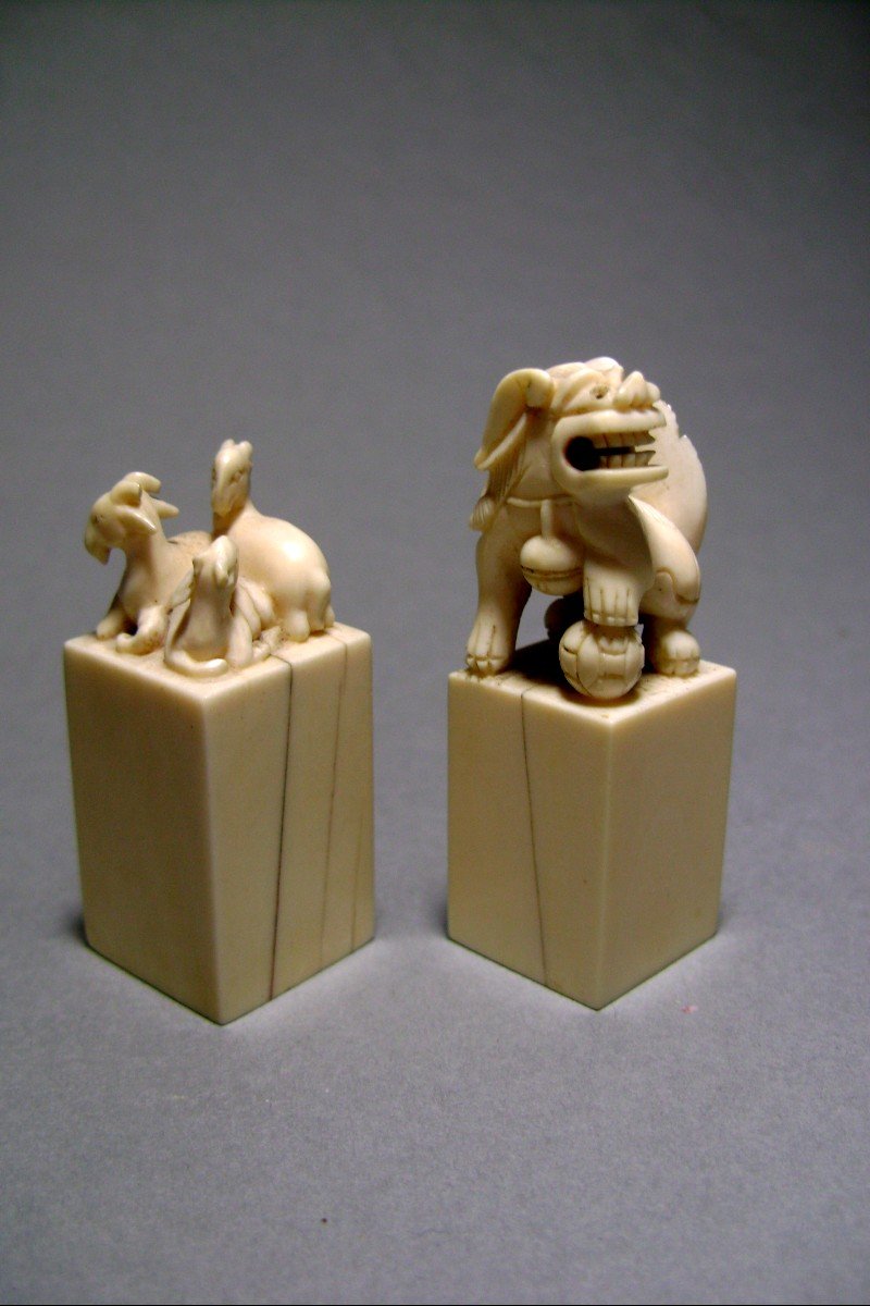 Two Ivory Seals. China Early Twentieth.