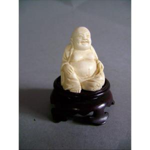 Okimono In Ivory. Seated Buddha. China 1930-40