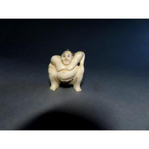 Netsuke Made Of Marine Ivory. Sumo. Japan, Taisho Period (1912-1928)