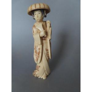 Ivory Okimono. Young Woman With A Plectrum. Meiji Period, Japan (1868–1912)