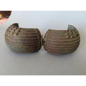 Bracelet d'esclave en bronze. Afrique.
