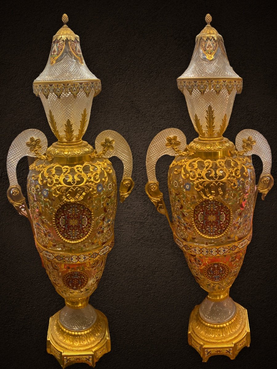 Grande Paire De Vase Cloisonné Monture De Bronze 