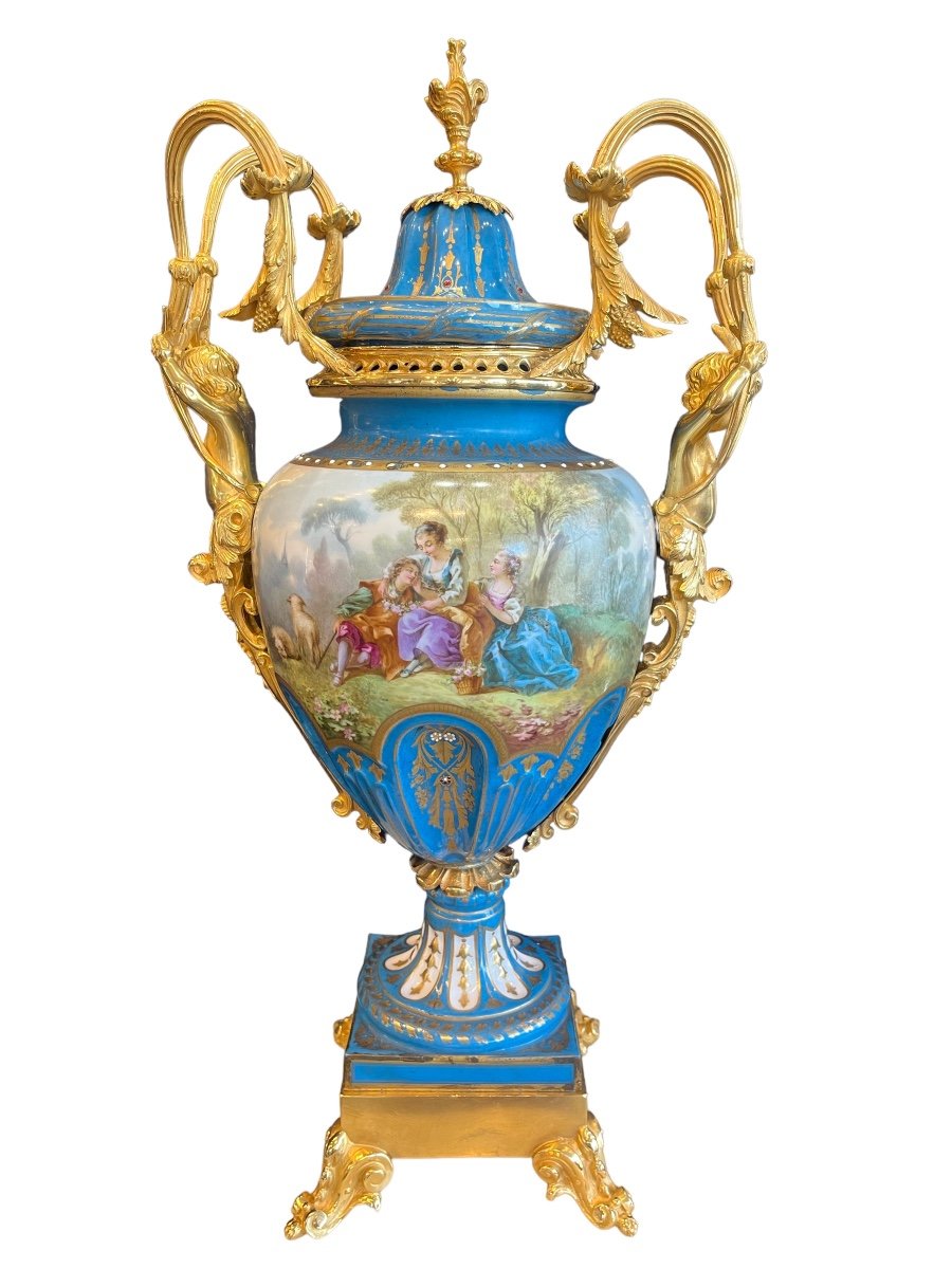 Pair Of 19th Century Sèvres Porcelain Vase.-photo-2