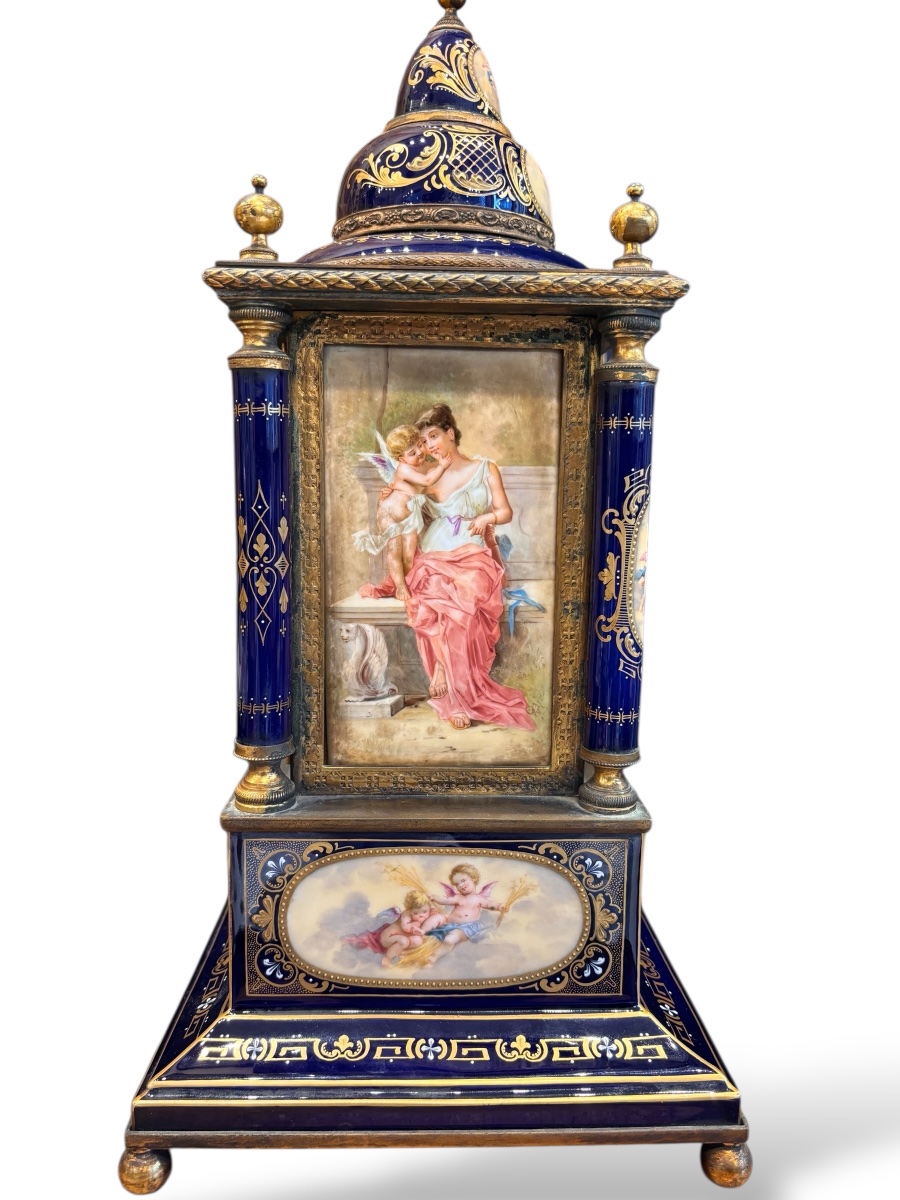 XIXe, Pendule en porcelaine de Vienne-photo-3