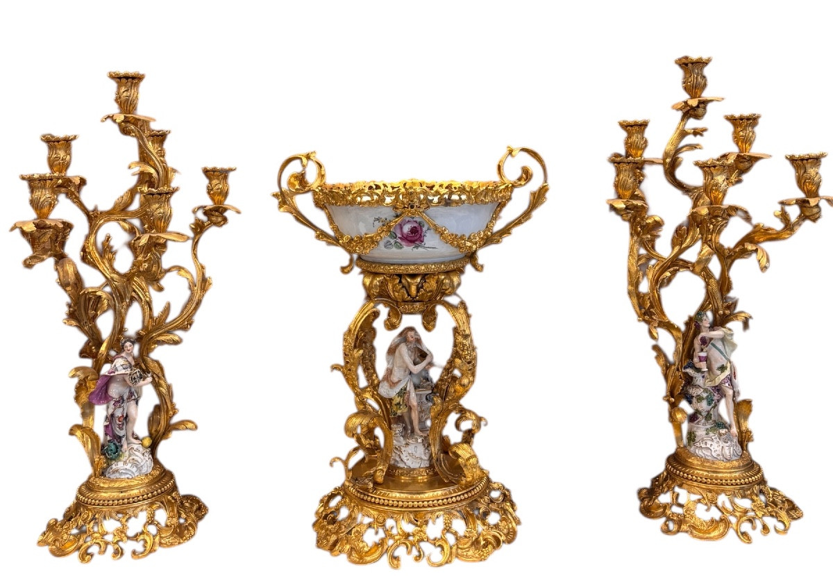 19th Century, Gilt Bronze And Porcelain Mantelpiece In The Meissen Style