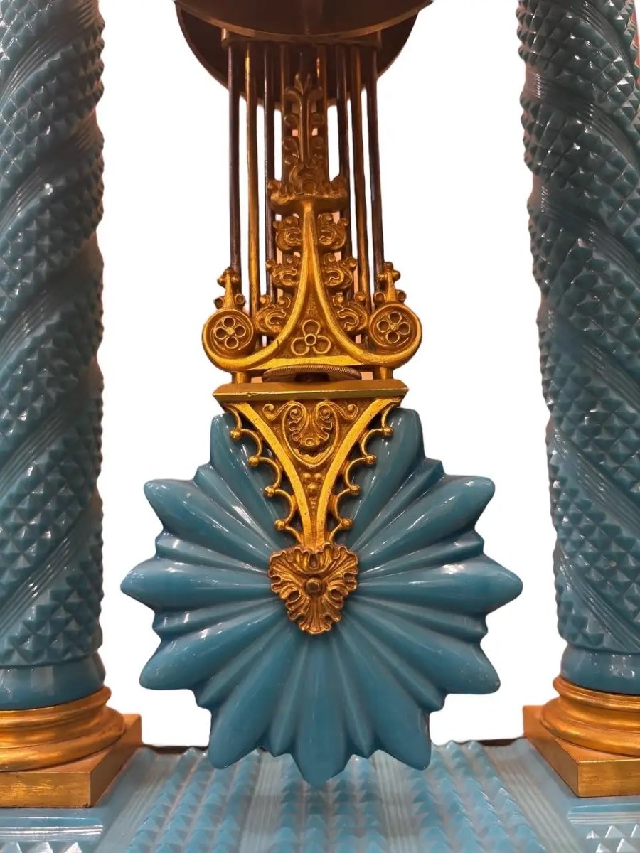Garniture de cheminée Charles X Opaline bleue-photo-4