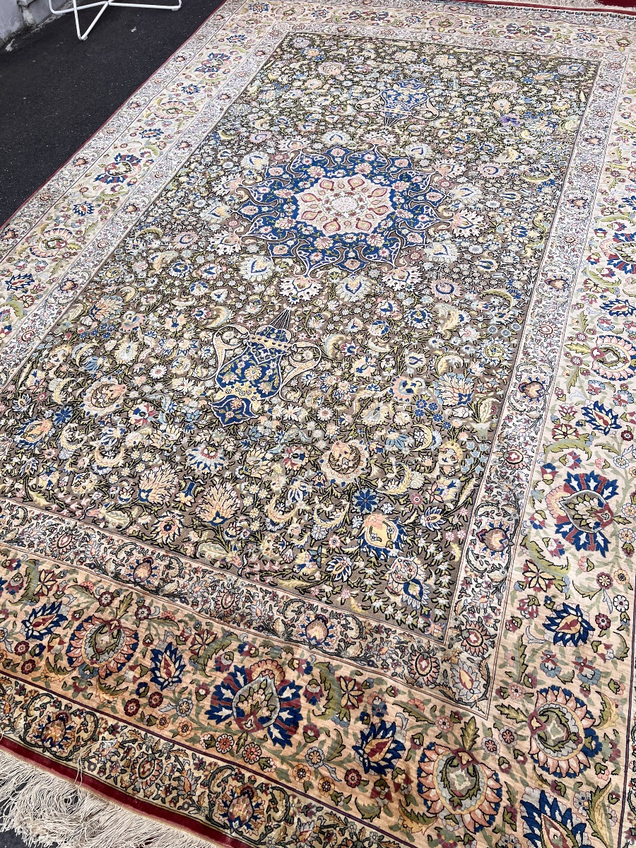 Antique Hereke Rug -photo-4