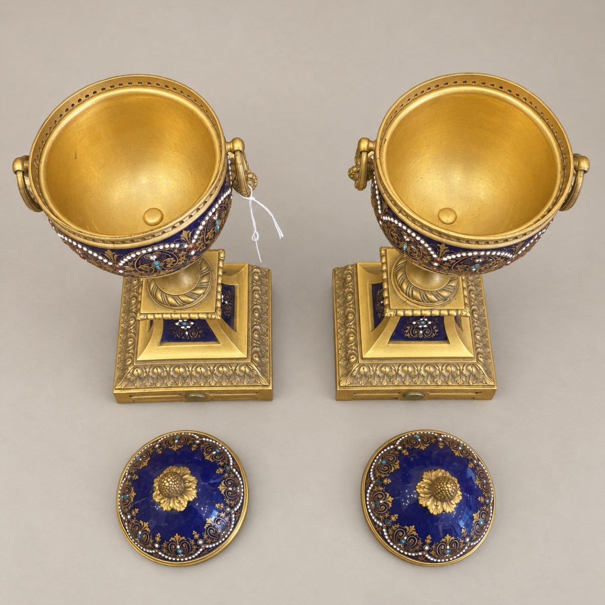 Pair Of Lidded Vases In Cobalt Blue And Gilded Bronze-photo-4