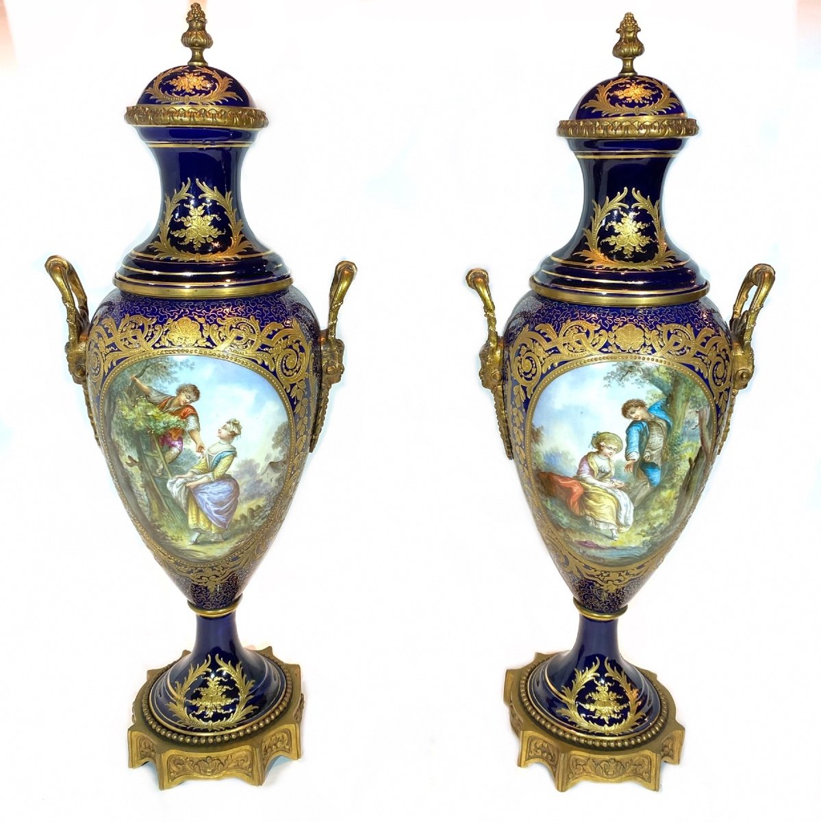 Grande Porcelaine Sevres 19eme Siecle