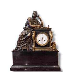 19th Century – Neoclassical Mantel Clock In Bronze And Black Marble