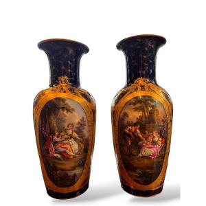 19th Century, Pair Of Large Porcelain Vases In The Sèvres Style Decorated With Gallant Scenes
