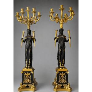 Paire de grands candélabres Empire en Bronze patiné et bronze doré