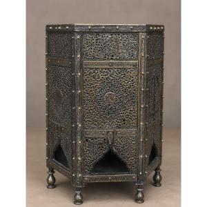 Quran Stand (kursi Al-qur'an) In Copper With Silver Inlay, Mamluk Style, 19th Century.