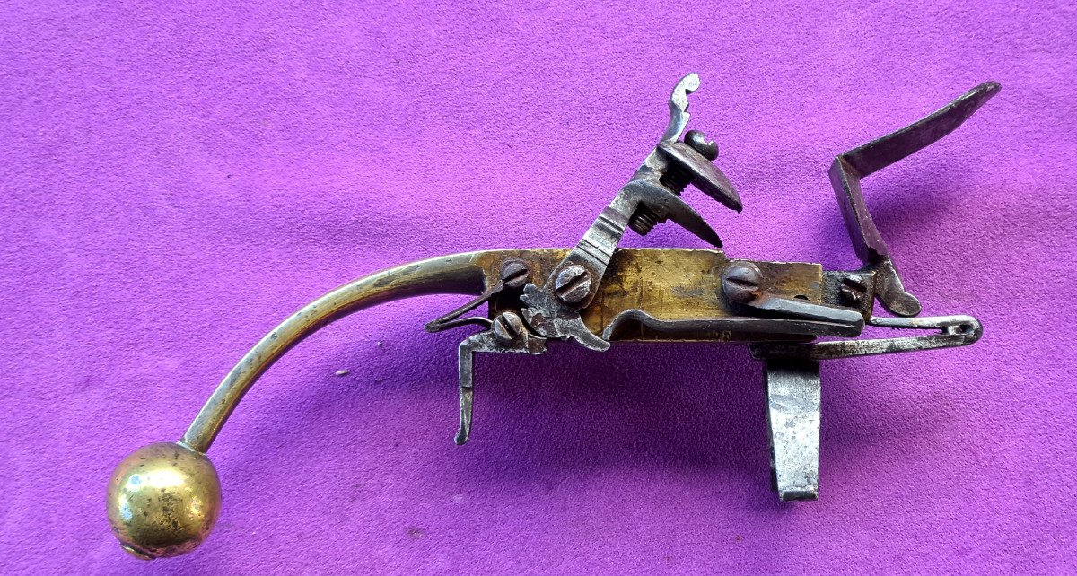 Rare Briquet De Table Métallique Fin 17ème-photo-3