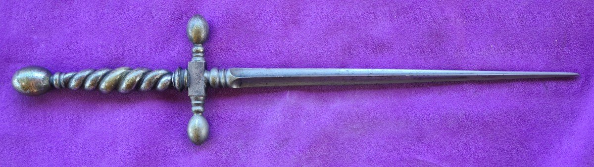 Italian Stiletto 17th Or 19th