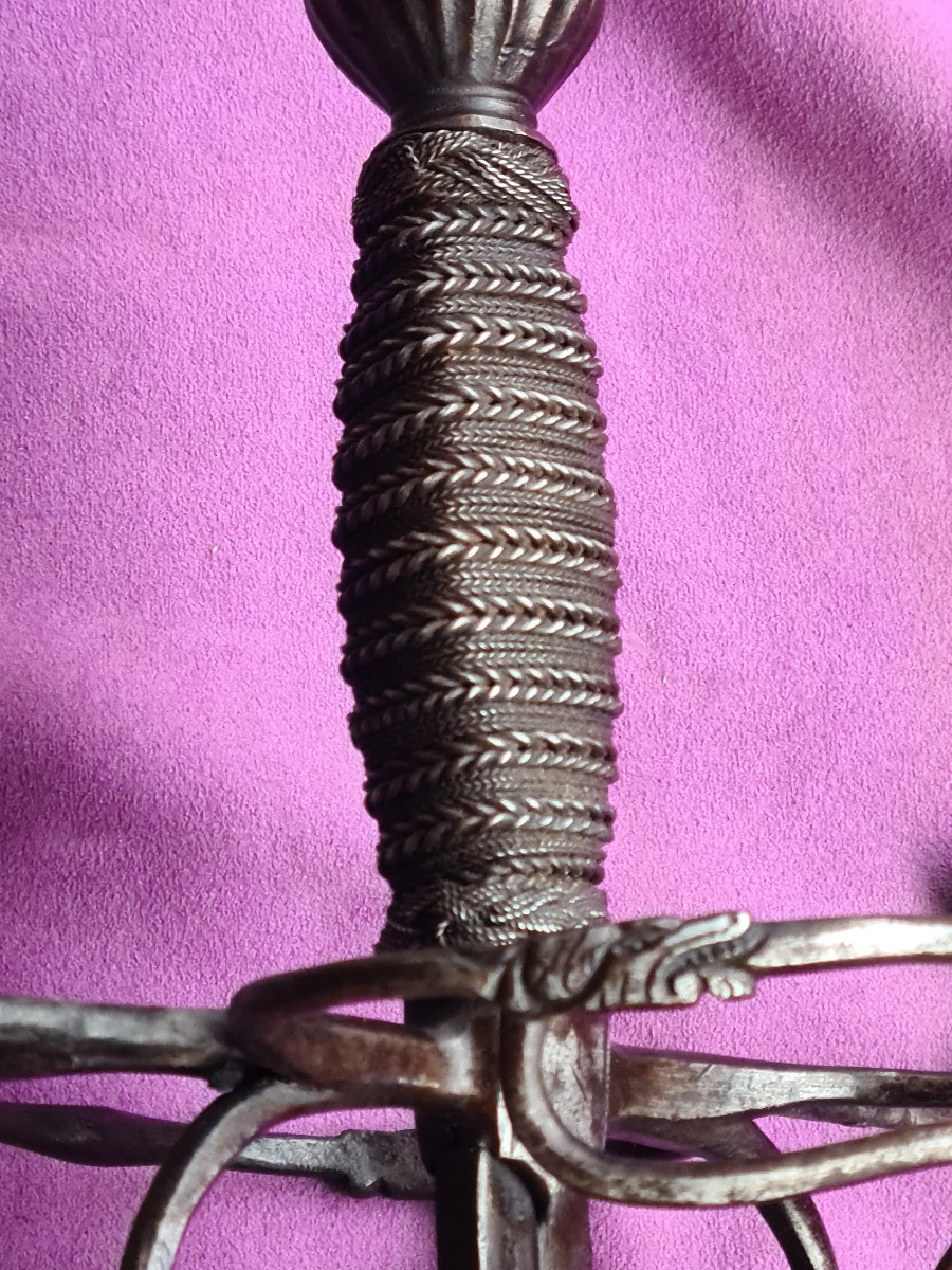 Rapière à branches à décor Fleurs de Lys, 17ème siècle-photo-5