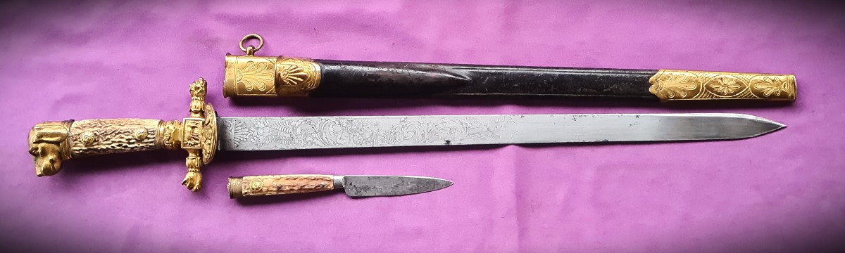 Dague de chasse de luxe HIRSCHFÄNGER lame gravée, monture bronze doré