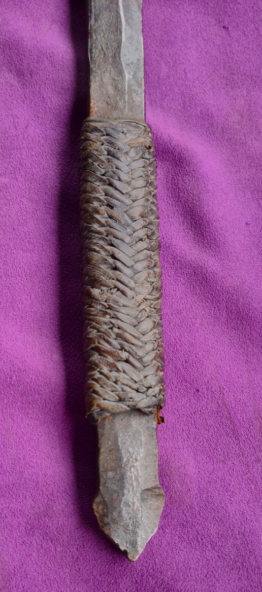 Large Antique Throwing Knife From Chad. Sara, Joualland-meynier Mission-photo-2