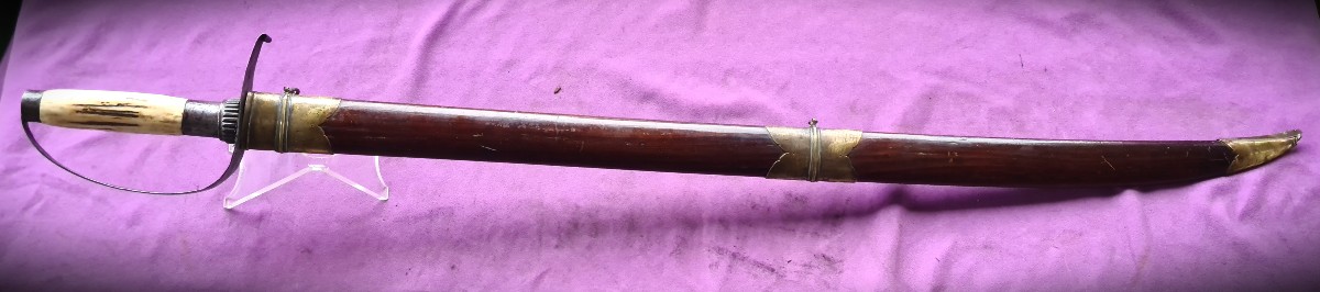 Great Size Vietnamese Saber-photo-1