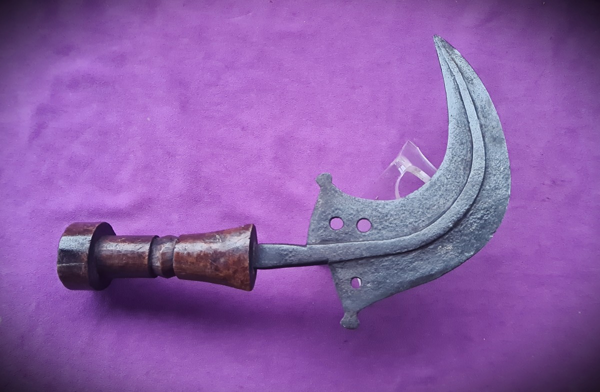 couteau faucille Mangbetu, dit "Troumbash" RDC,  circa 1905-photo-4