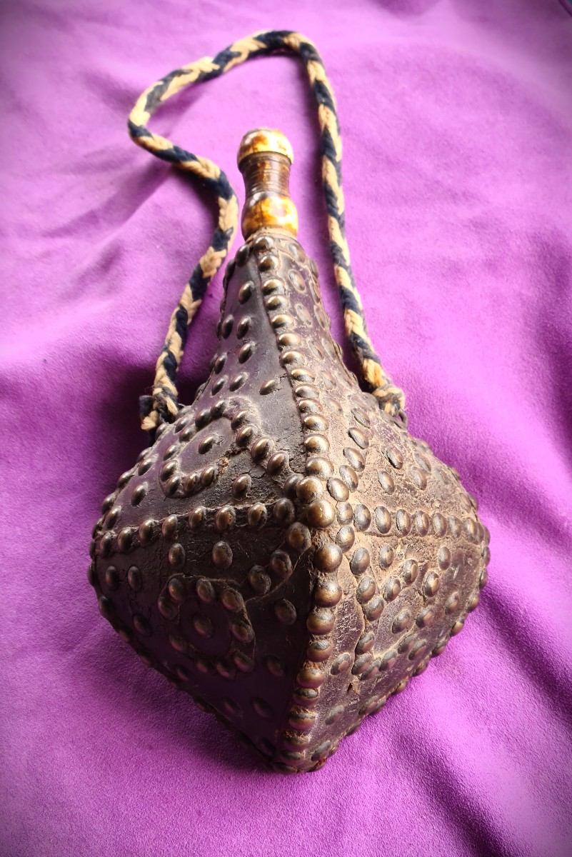 Poire à poudre dite "de Mousquetaire" France17ème siècle