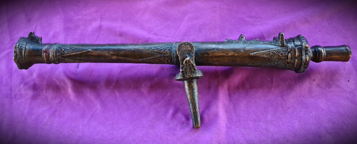 Canon  de Marine Indonésien dit "Lantaka" 