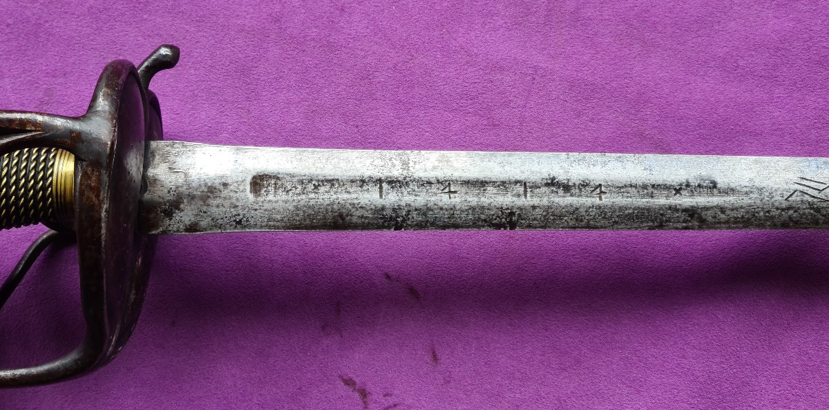 Epée de cavalerie dite "Wallonne" Allemagne 17ème siècle. Marquage au Loup de Passau et 1414-photo-1