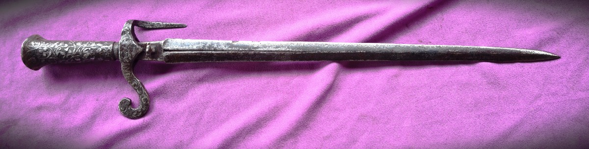 Large Hunting Dagger Germany 16th Century