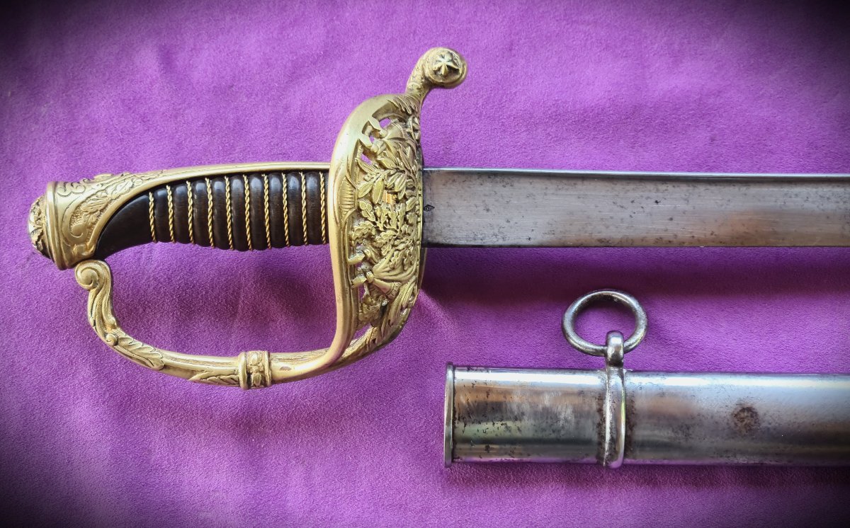 Sabre d'officier des" Chasseurs de Vincennes" -photo-7