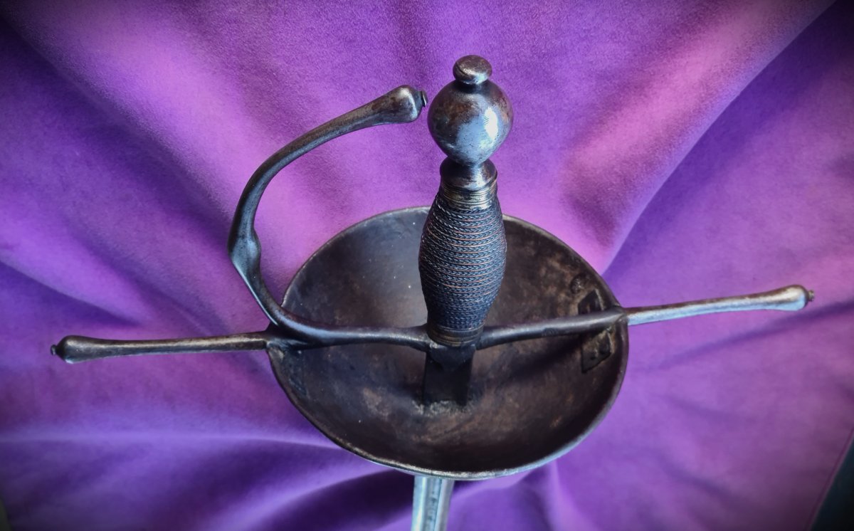 Rapière espagnole circa 1600, lame signée  Iohan Berns Solingen-photo-1