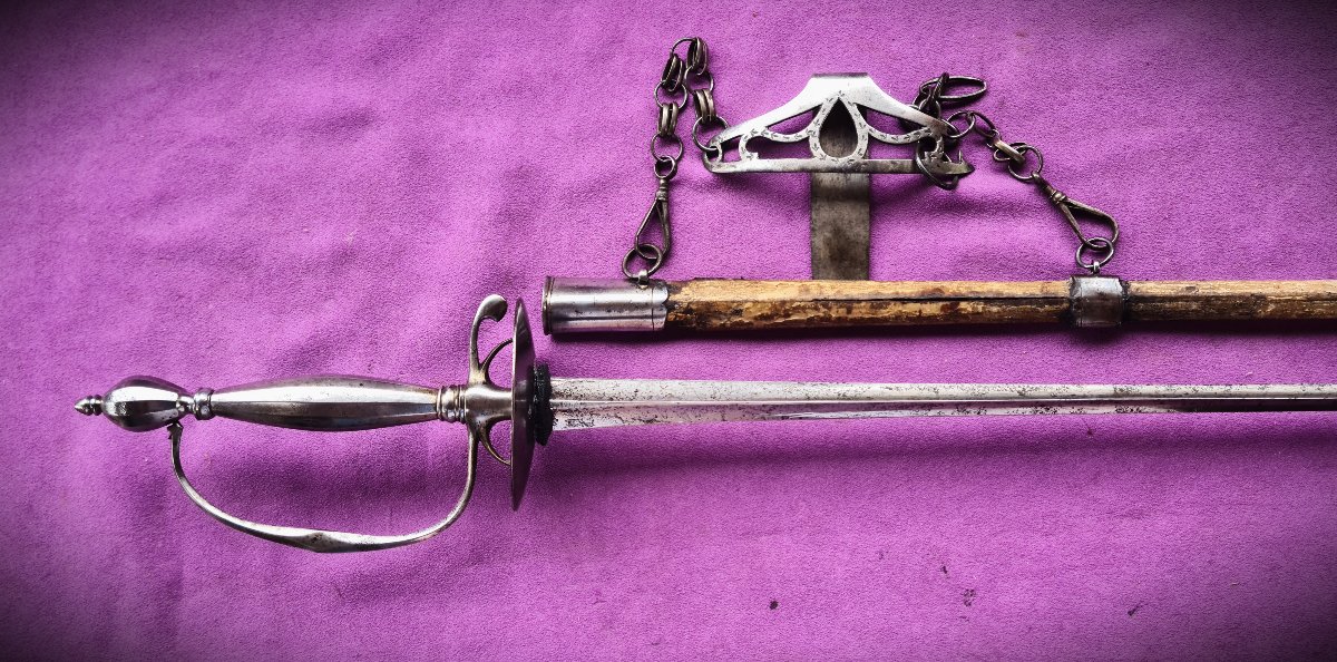 18th-century Gentleman's Sword, Complete With A Suspension System And Belt Hook