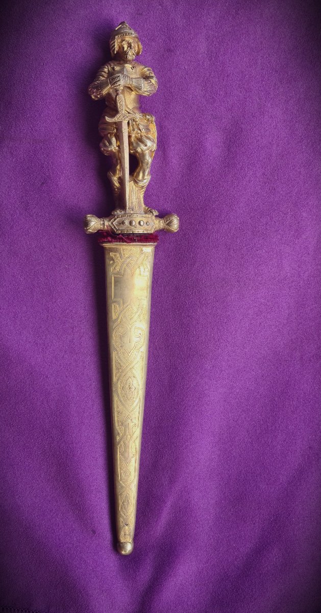 Dague d'honneur avec représentation de guerrier en bronze doré-photo-2