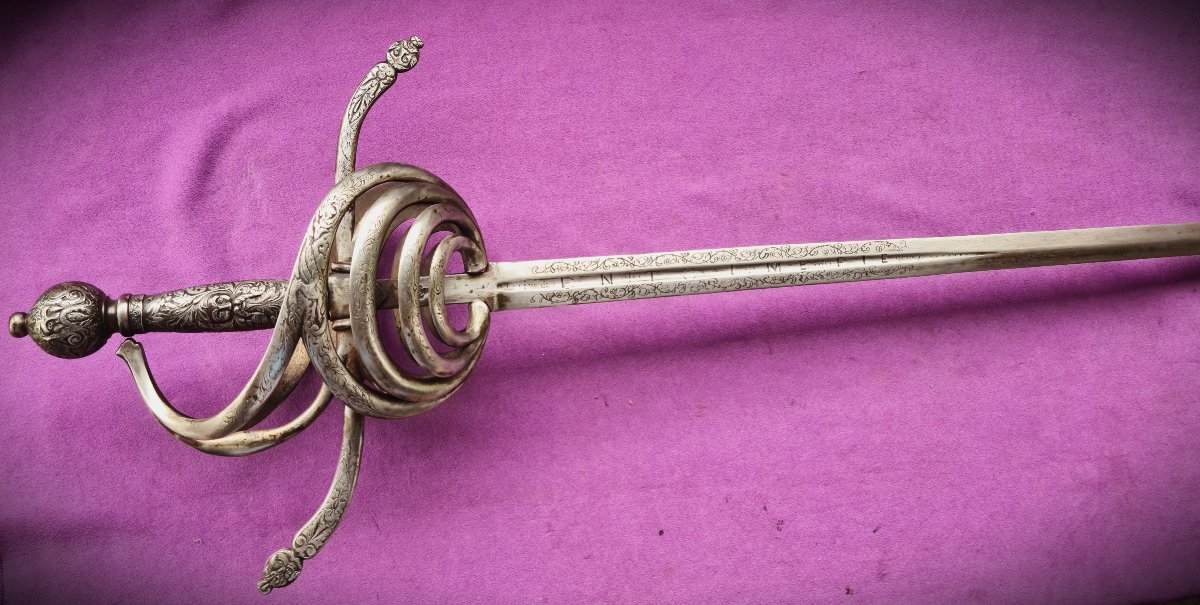 Grande Rapière d'Honneur ciselée ambidextre  (pour gaucher?) -photo-3