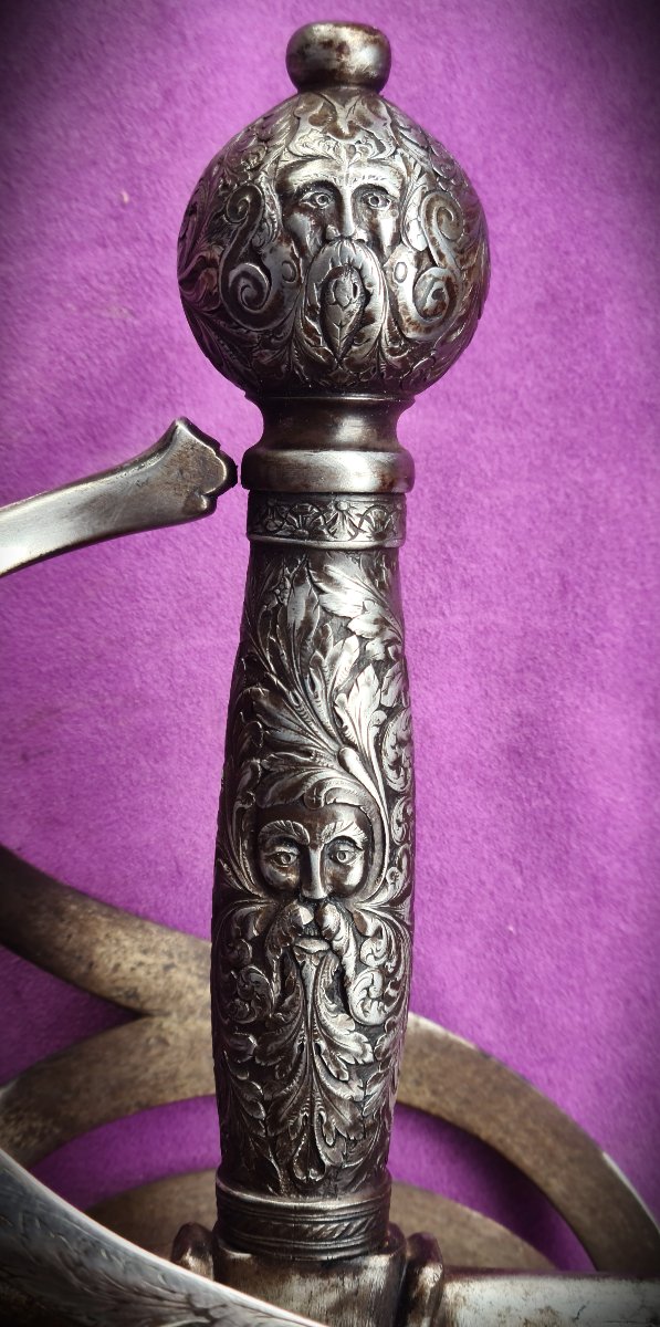 Grande Rapière d'Honneur ciselée ambidextre  (pour gaucher?) -photo-2
