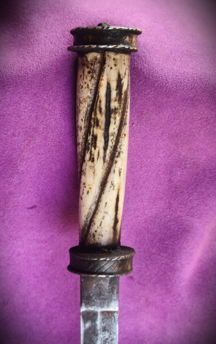 Italian 16th-century Rondel Dagger-photo-1