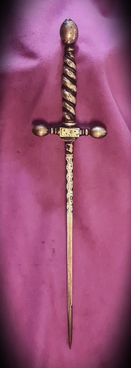 17th-century Italian Stiletto Dagger-photo-2