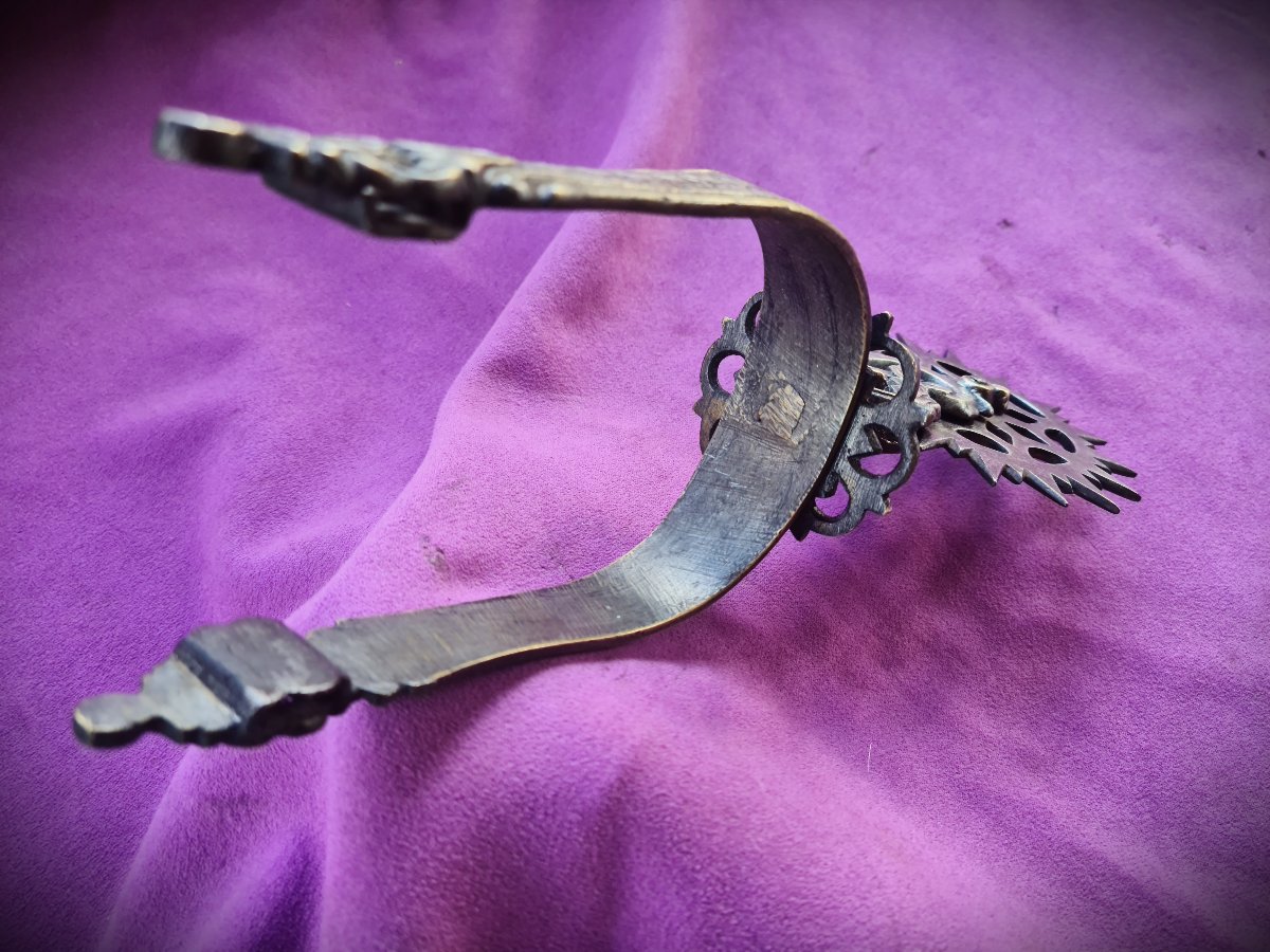 Large Argentine Spur Made Of Silver-plated Bronze And Steel, 19th Century-photo-1