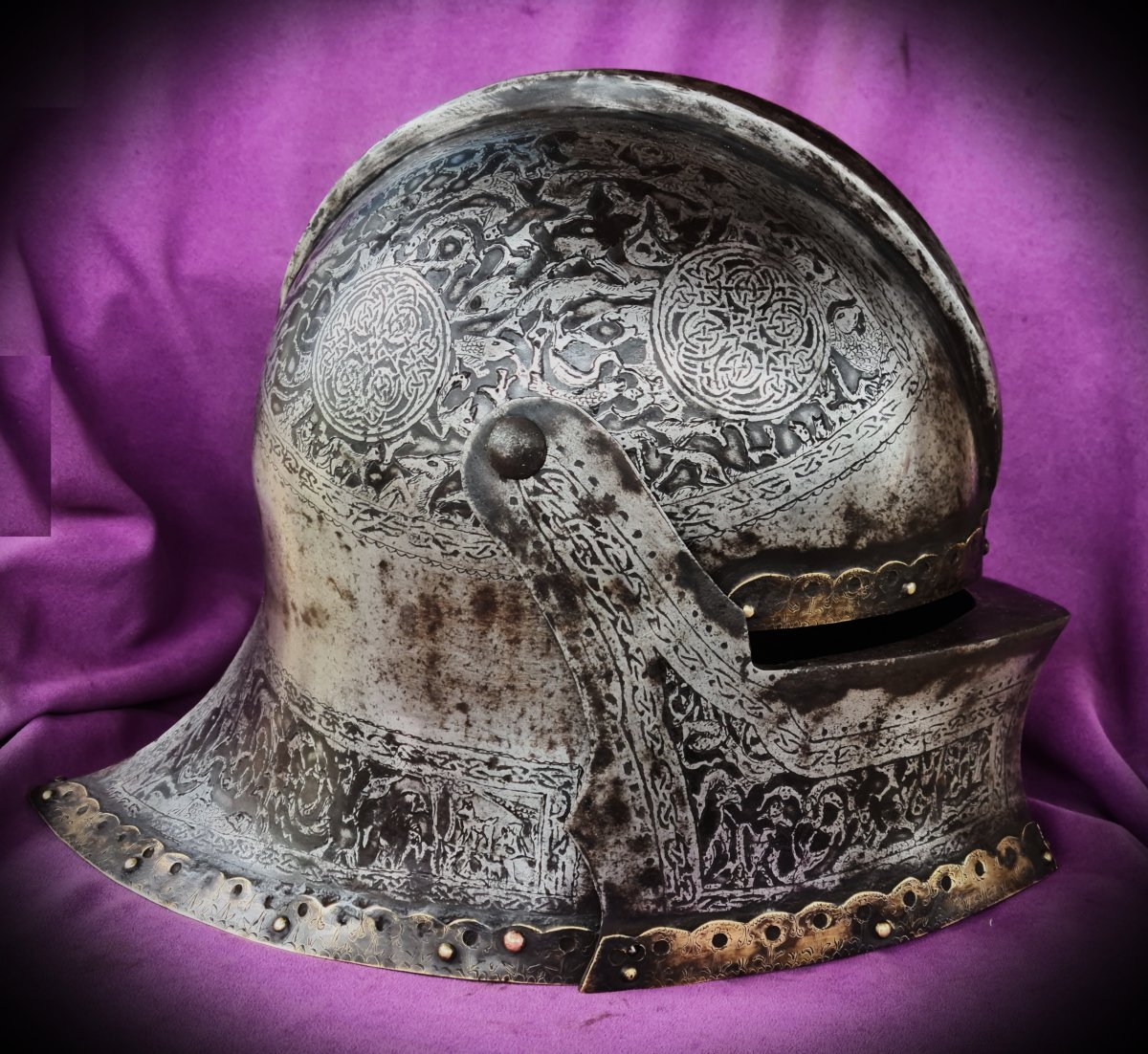 Richly Chiseled Saladhelmet  With Movable Visor, 
