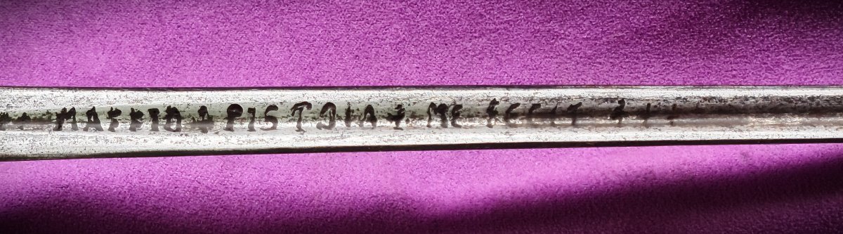 Italian Stiletto Dagger, Signed-photo-4