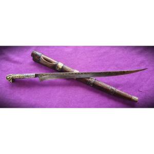 Large, High-quality Flissa Dagger, Kabylie, 19th Century 