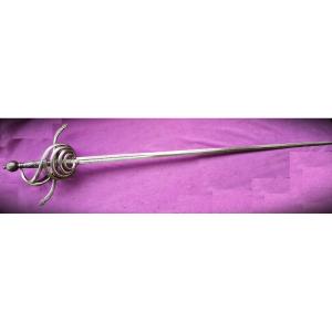 Large, Chiseled Honor Rapier, Ambidextrous (for Left-handers?)