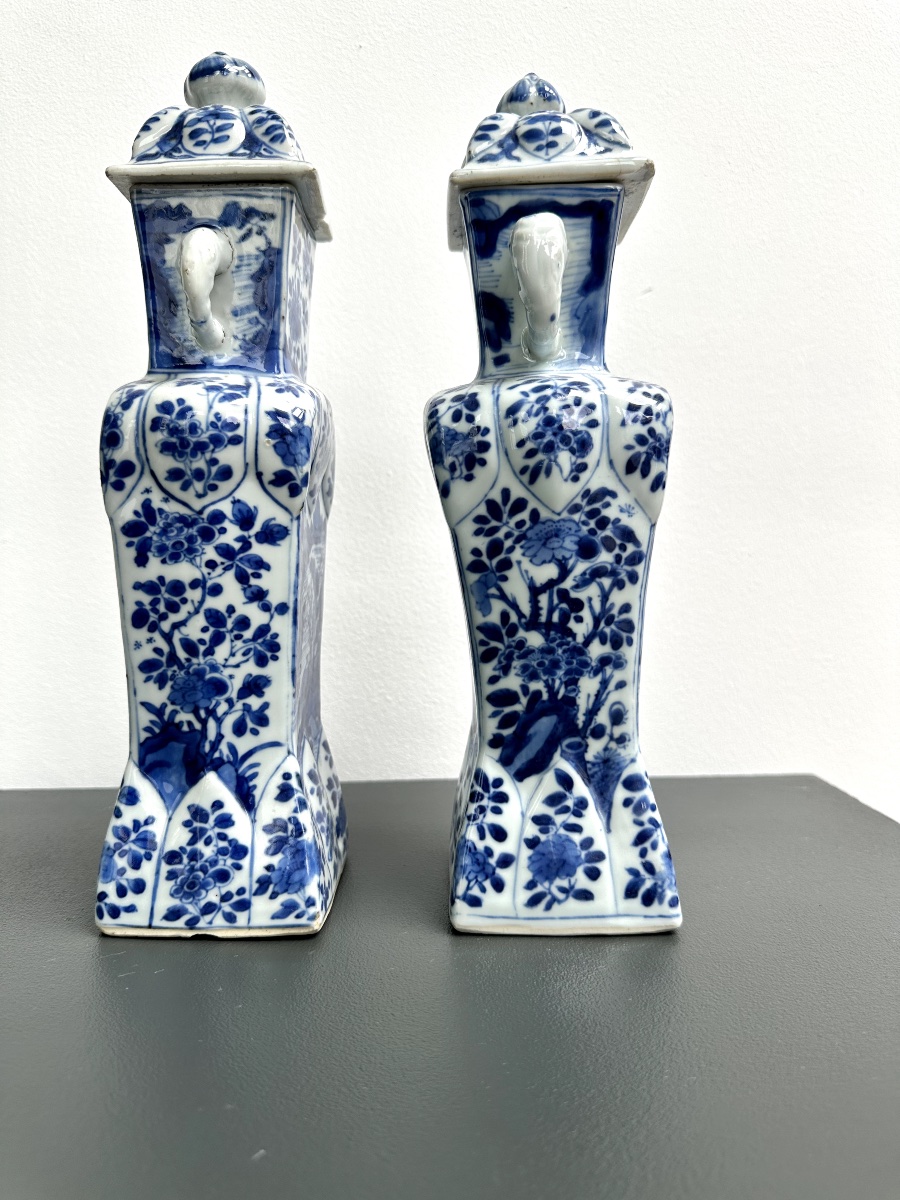 Pair Of Blue-and-white Molded Vases With Elephant-shaped Handles, Kangxi Period-photo-2