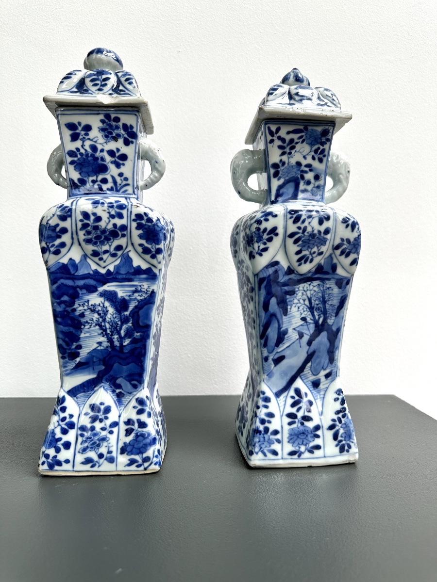 Pair Of Blue-and-white Molded Vases With Elephant-shaped Handles, Kangxi Period-photo-3