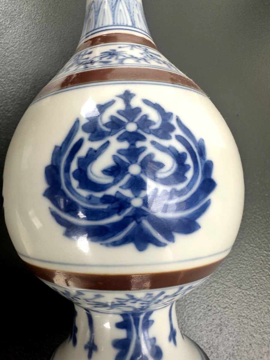 Deux arroseurs bleus et blancs de l'époque Kangxi, de couleur café au lait (marché thaïlandais)-photo-2