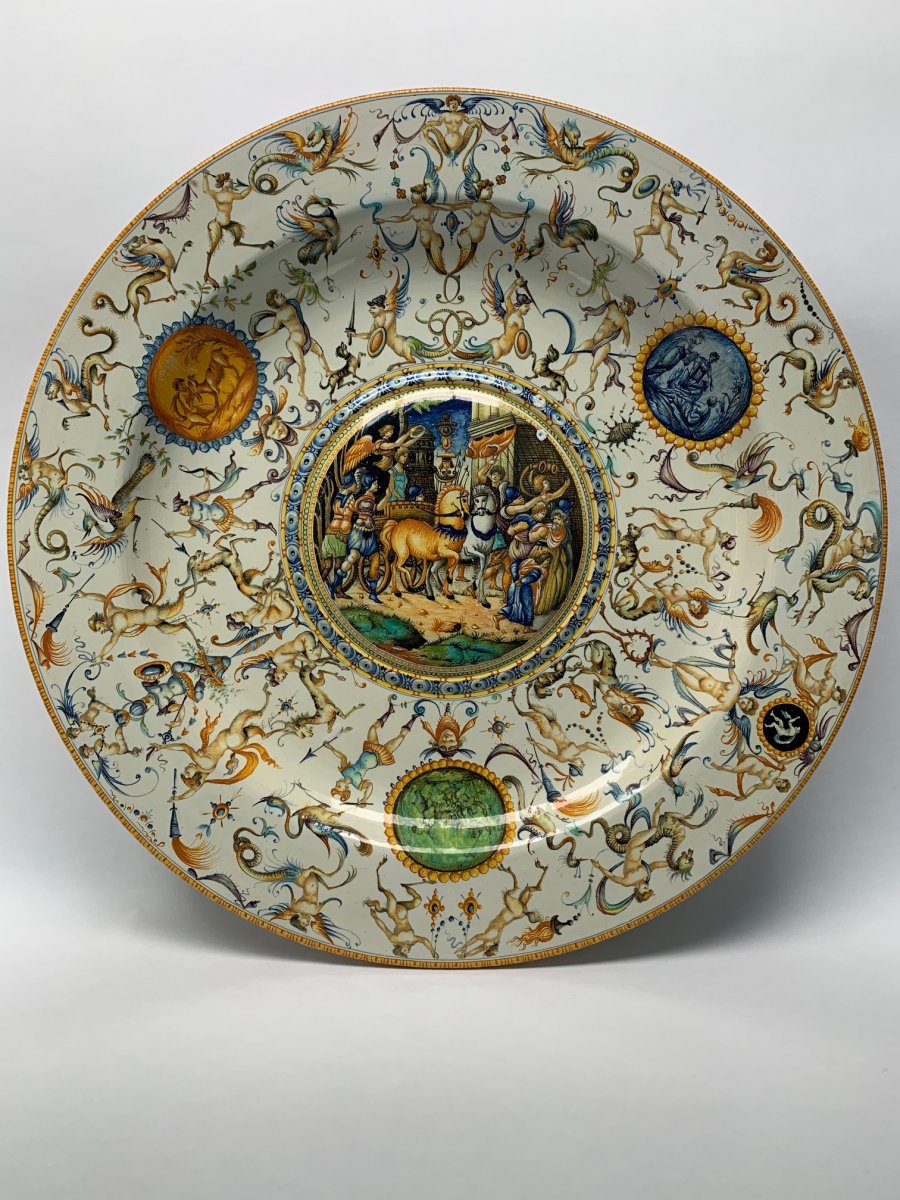 Very Large Italian Ceramic Cantagalli Istoriato Maiolica Charger