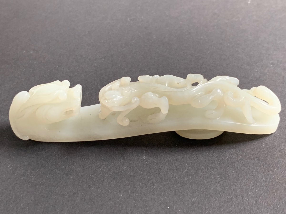 White Jade Belt Hook Qianlong Period From An Important English Private Collection.-photo-4