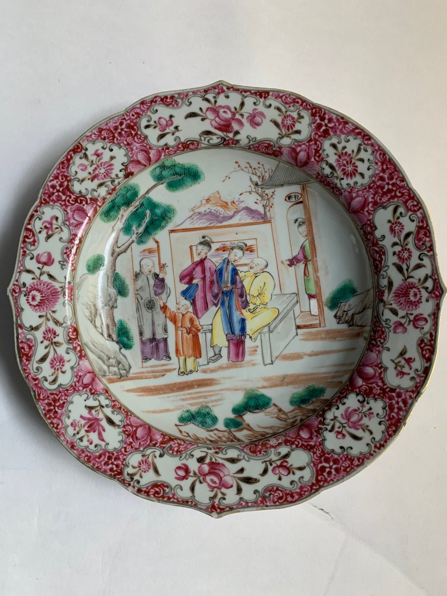 Collection of 6  18th century Mandarin pattern deep plates-photo-2